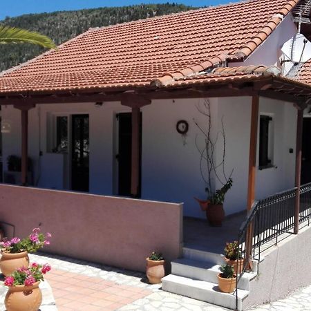 House Of Garden Apartment Dragano Bagian luar foto