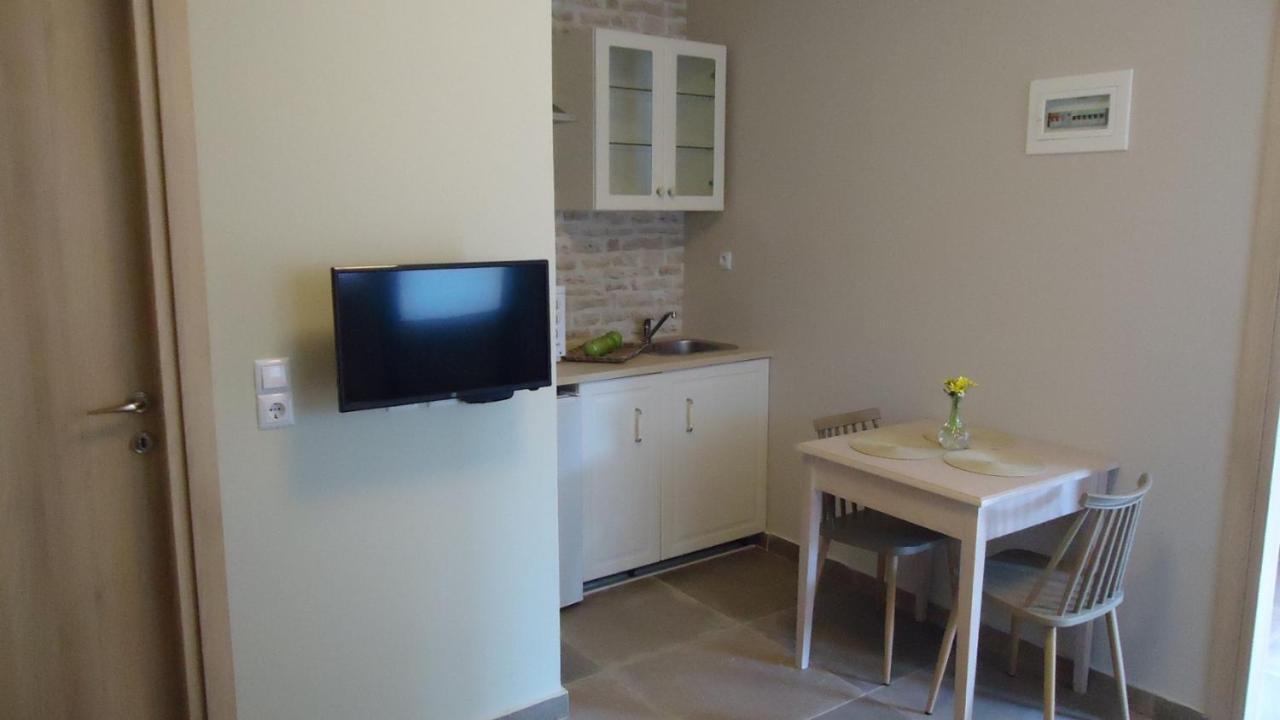 House Of Garden Apartment Dragano Bagian luar foto