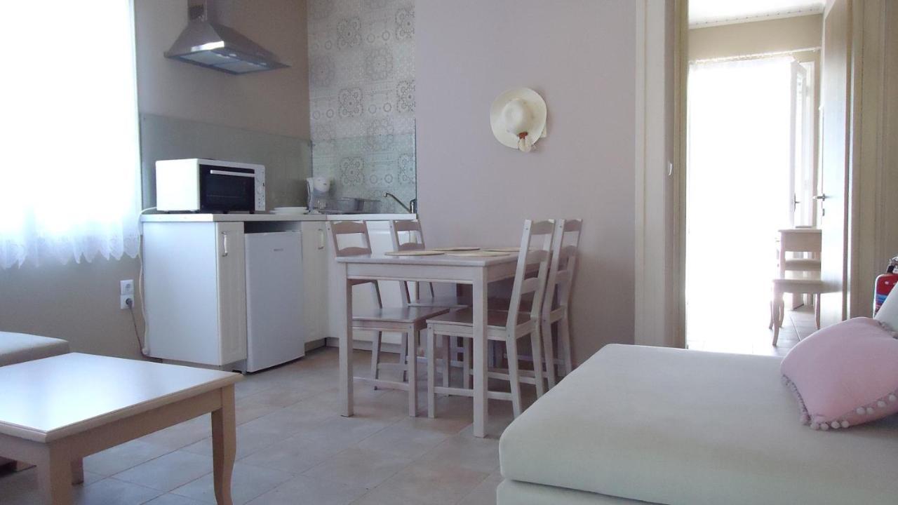 House Of Garden Apartment Dragano Bagian luar foto