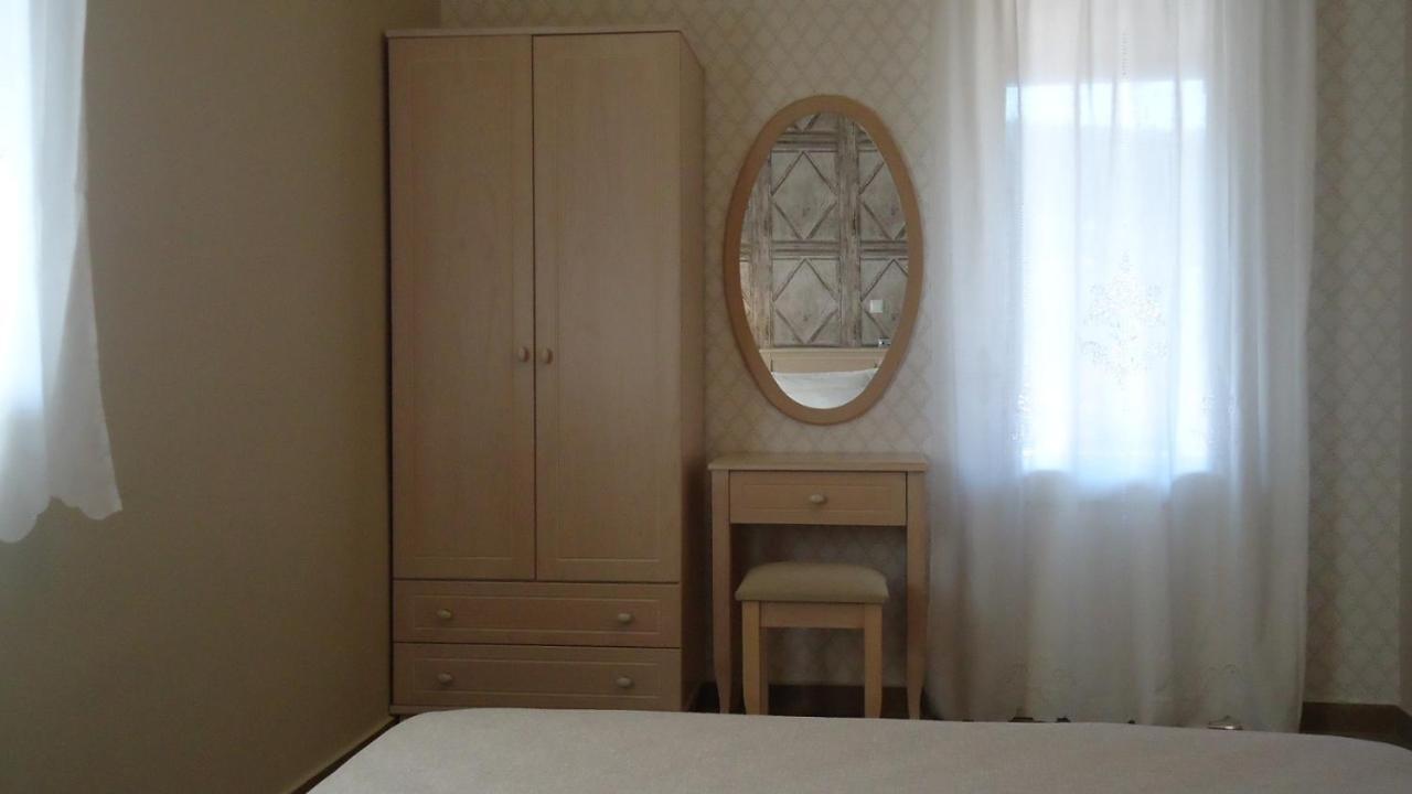 House Of Garden Apartment Dragano Bagian luar foto