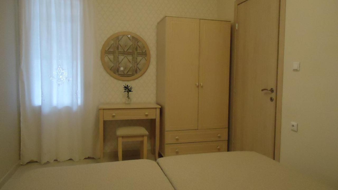 House Of Garden Apartment Dragano Bagian luar foto
