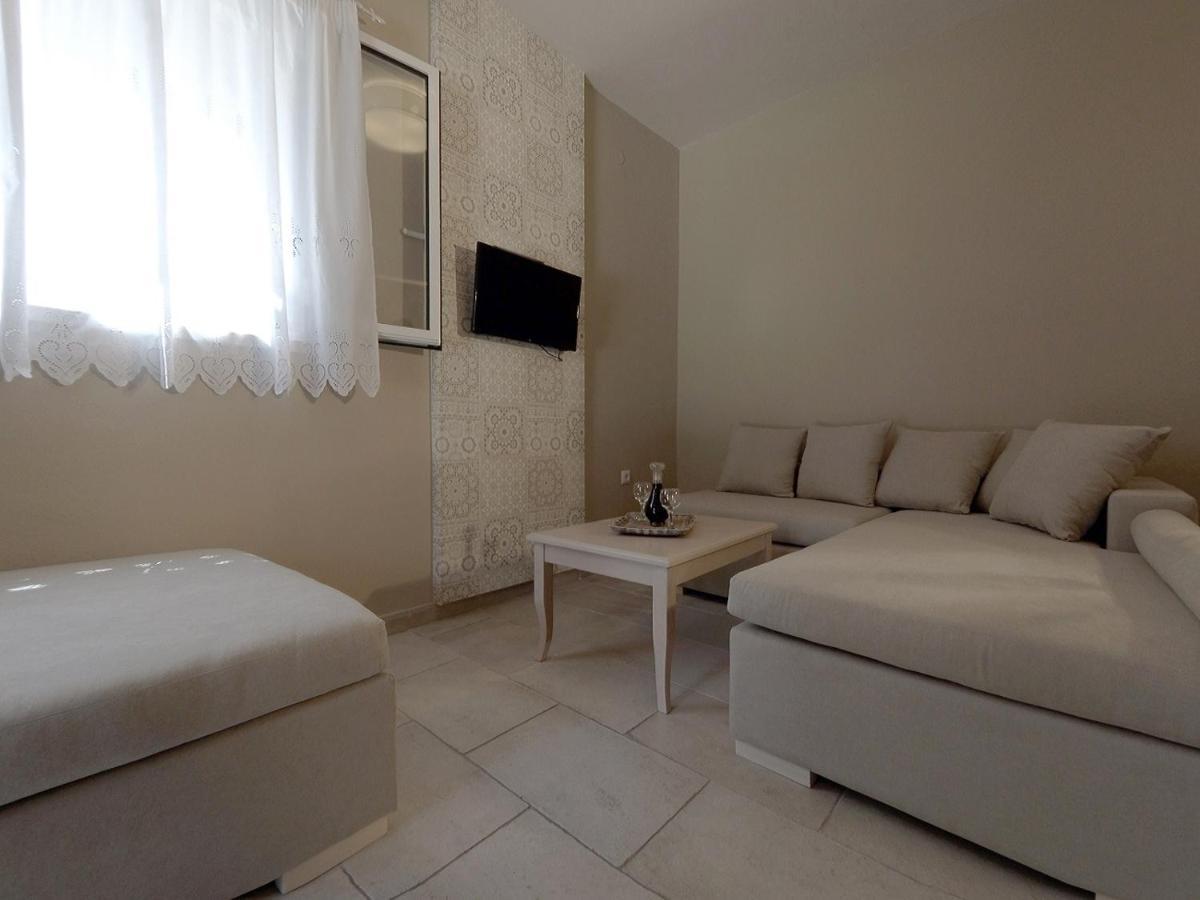 House Of Garden Apartment Dragano Bagian luar foto